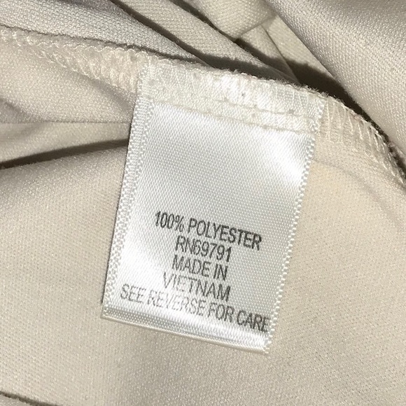 Beautiful Dina Ariel Pink Ruffle Top 😍 - Picture 8 of 12